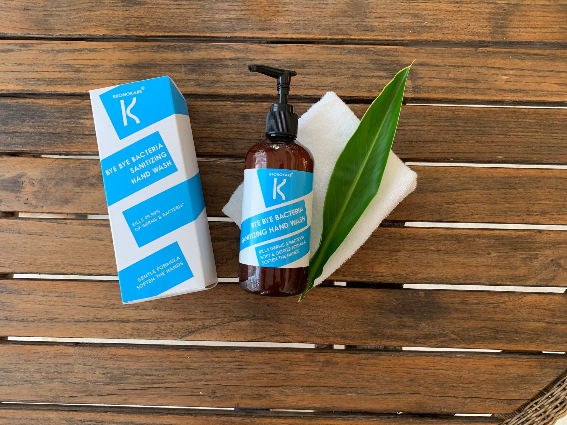 BYE BYE BACTERIA - SANITIZING HAND WASH